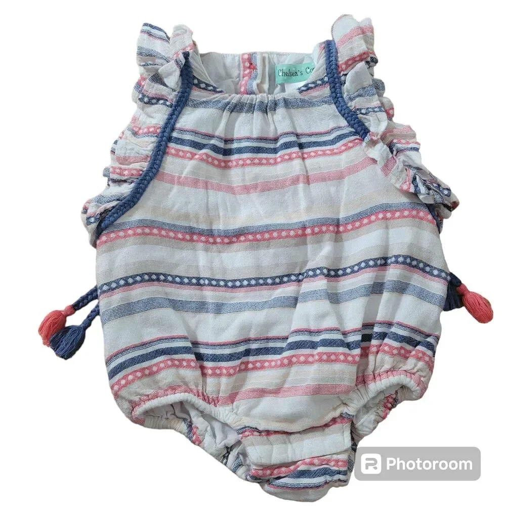 Girl's size 0-3 months Chelsea's Corner outfit